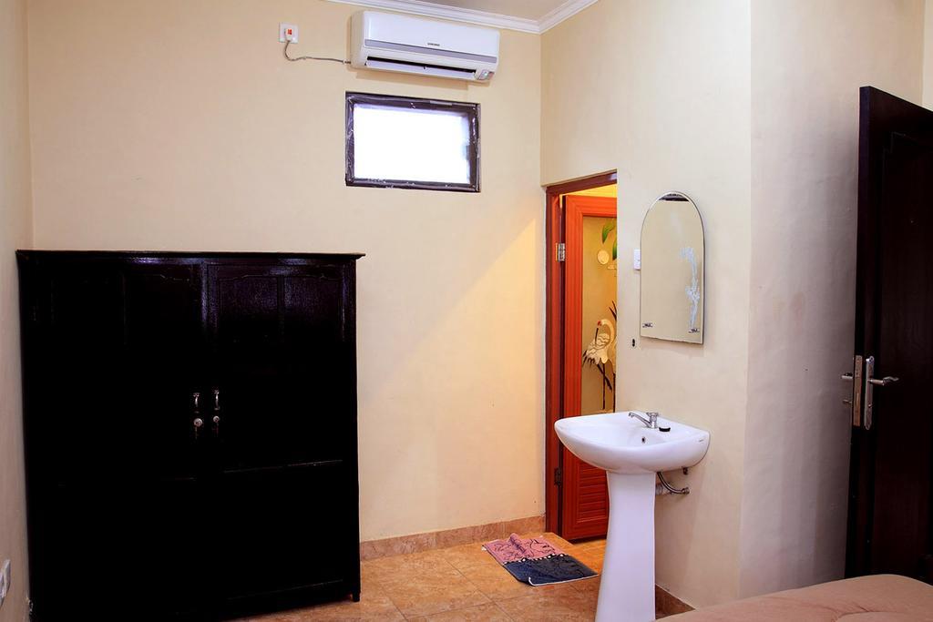 Cinthya Guest House Legian Pokój zdjęcie